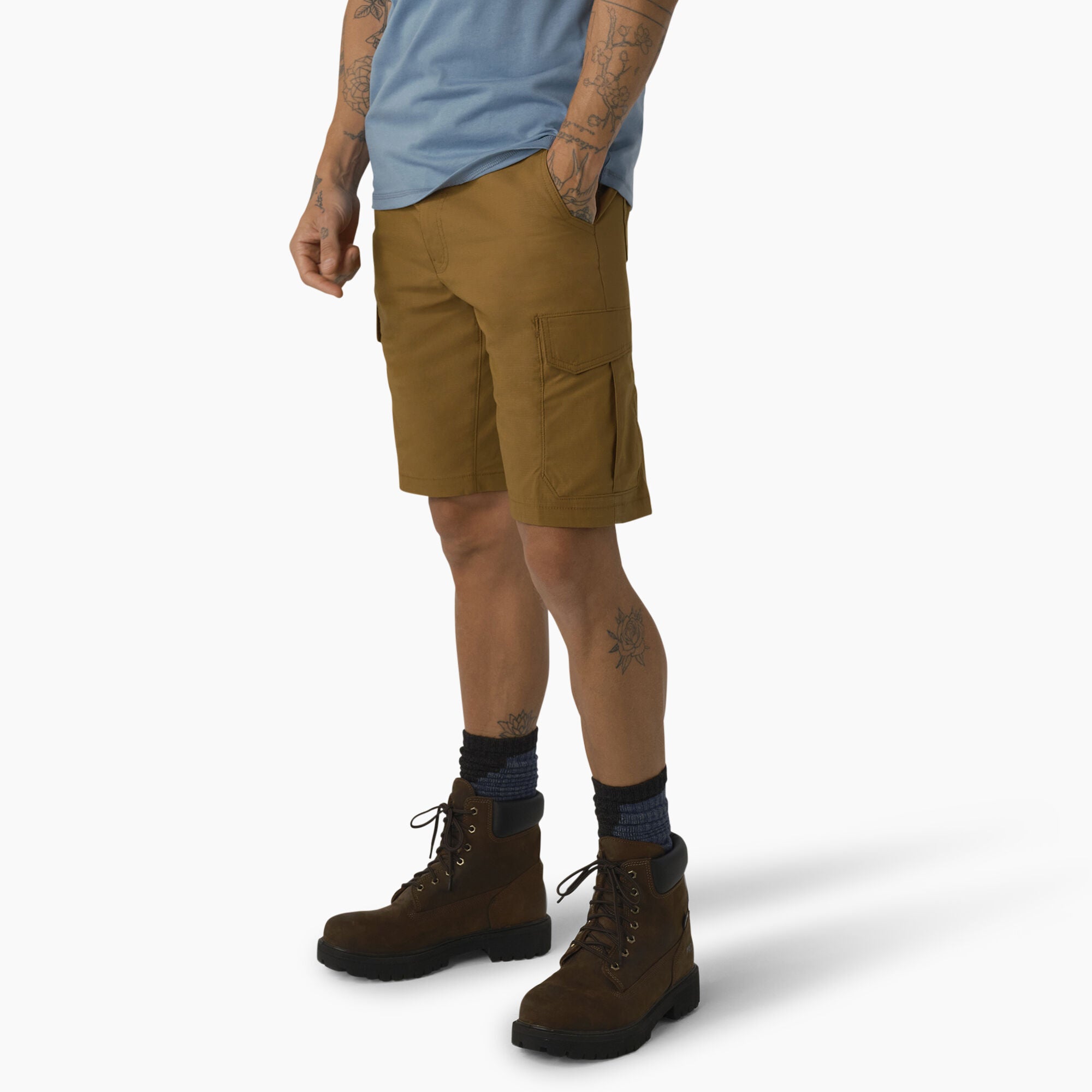 FLEX Cooling Regular Fit Cargo Shorts. 11 - Image 4