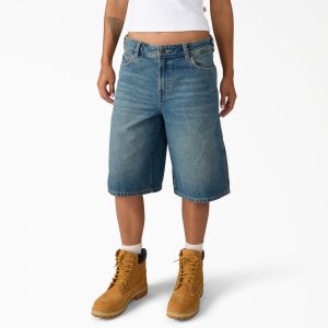 Women's 957 Loose Denim Shorts. 13
