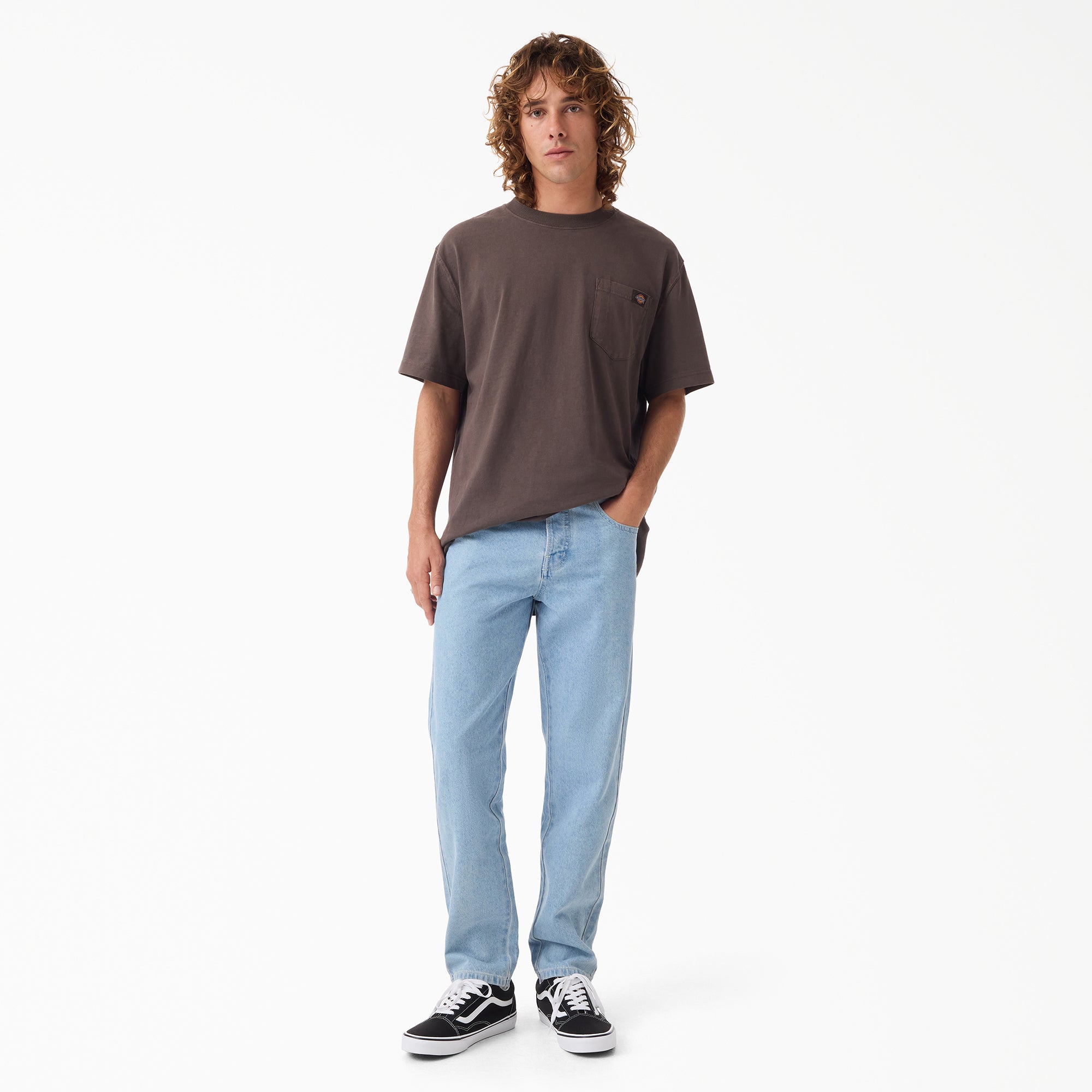 982 Slim Tapered Jeans - Image 4