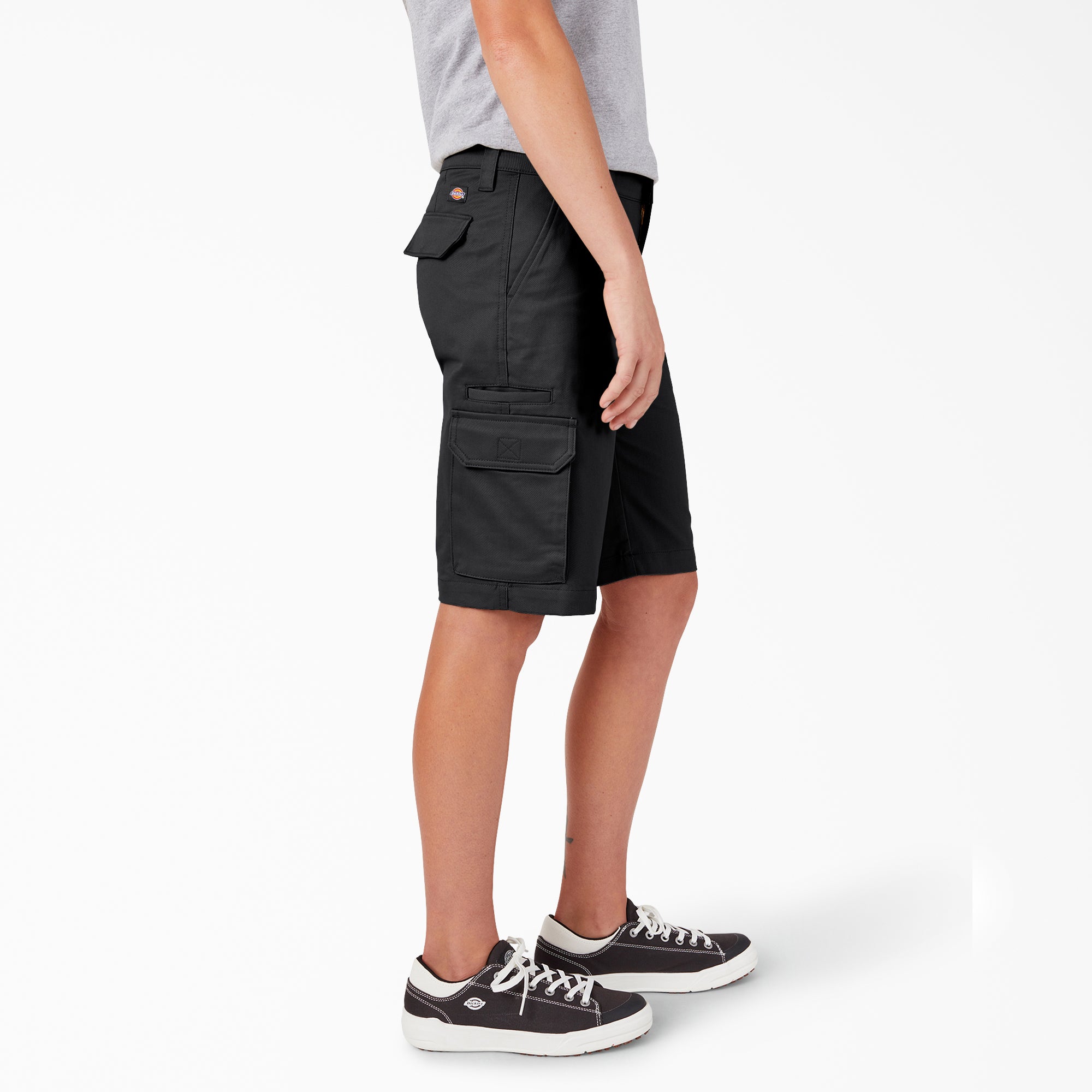 Women's Relaxed Fit Cargo Shorts. 11 - Image 3