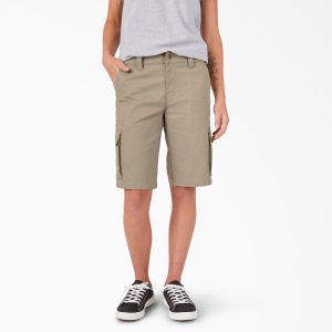 Women's Relaxed Fit Cargo Shorts. 11