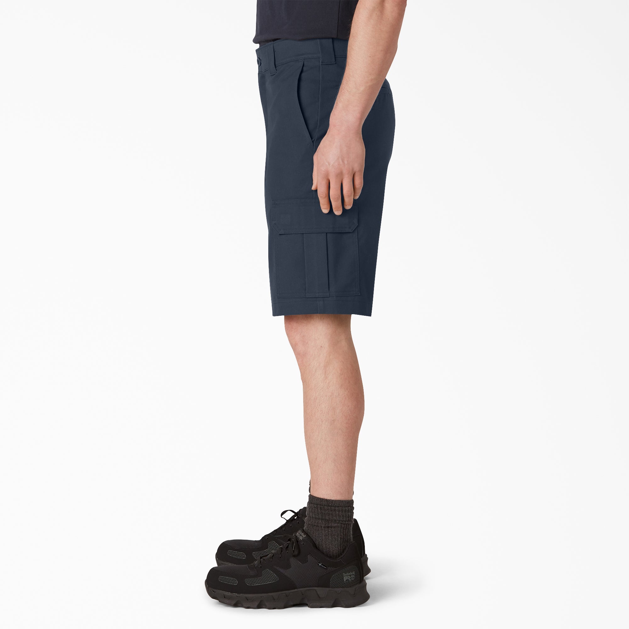 FLEX Cooling Active Waist Regular Fit Cargo Shorts. 11 - Image 3
