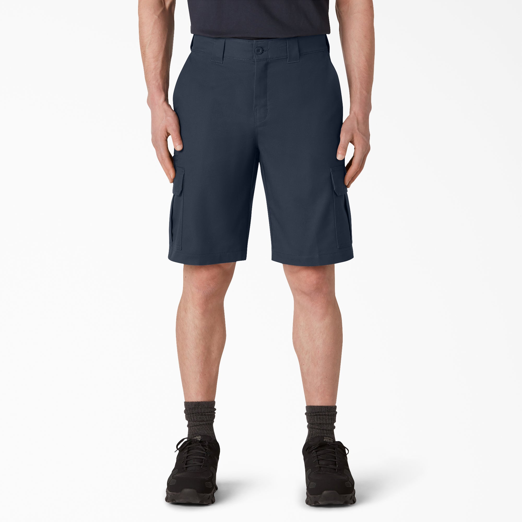FLEX Cooling Active Waist Regular Fit Cargo Shorts. 11