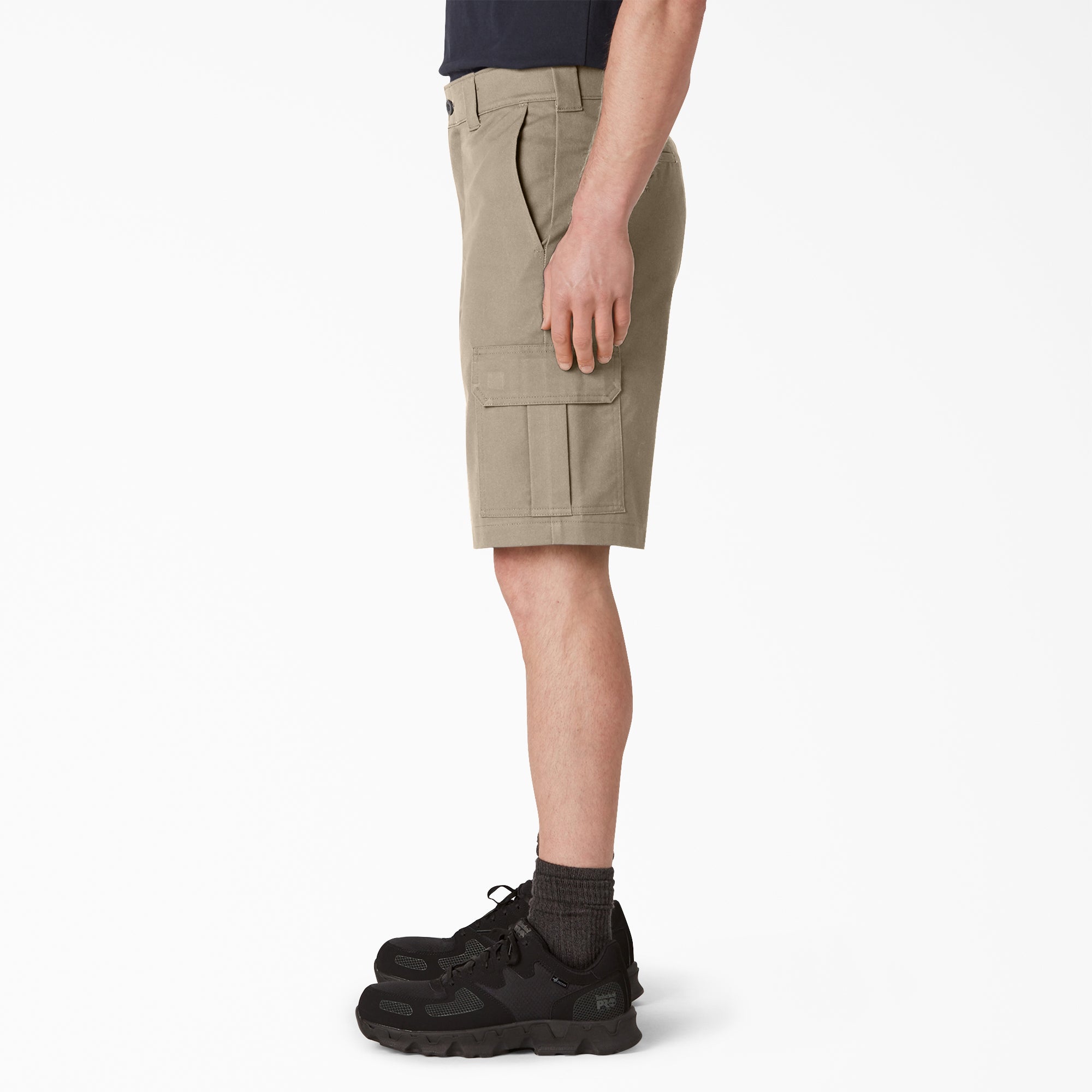 FLEX Cooling Active Waist Regular Fit Cargo Shorts. 11 - Image 3