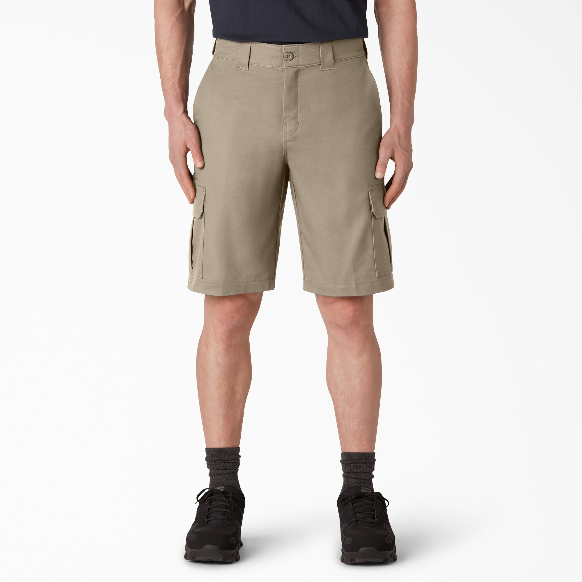 FLEX Cooling Active Waist Regular Fit Cargo Shorts. 11