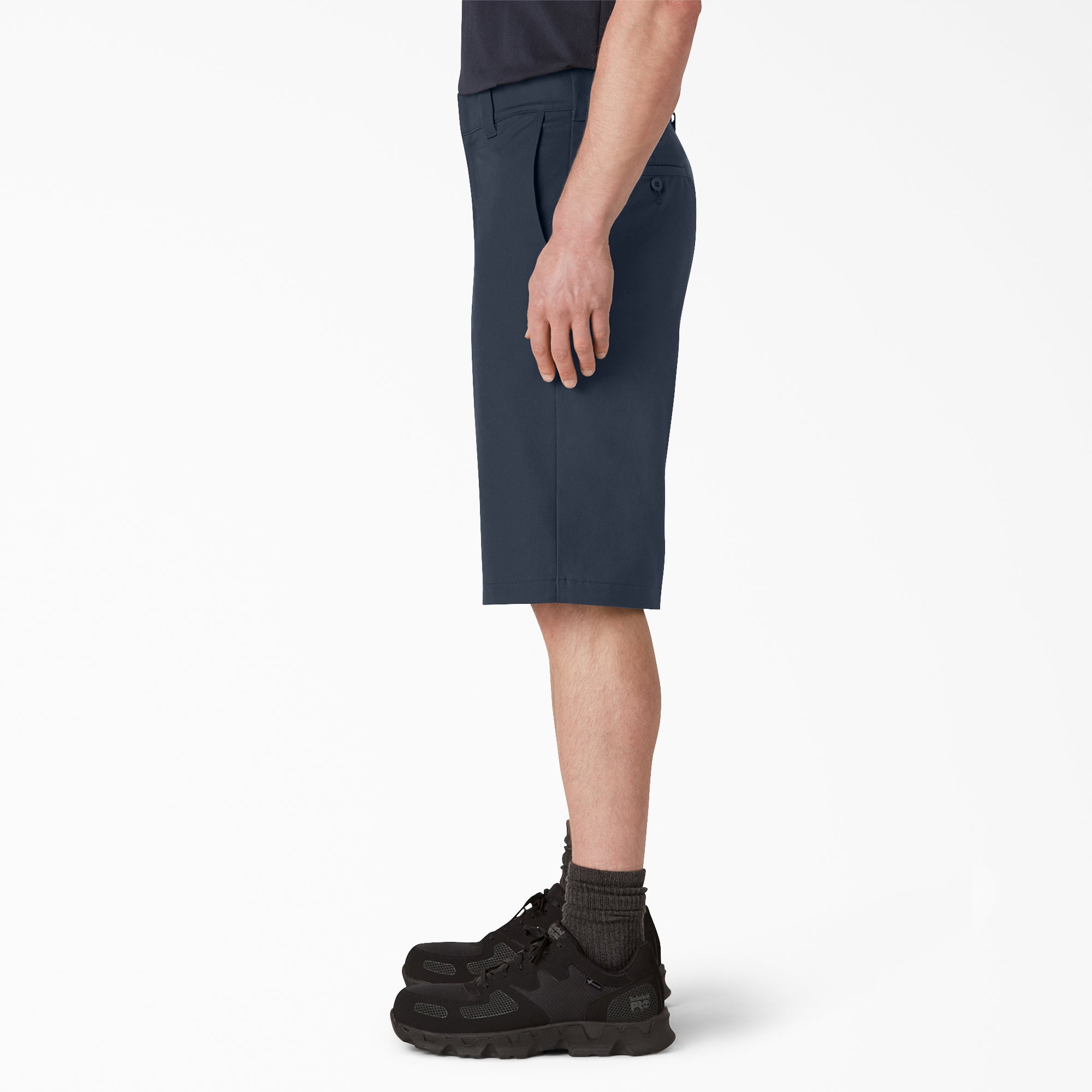 FLEX Cooling Active Waist Regular Fit Shorts. 13 - Image 3