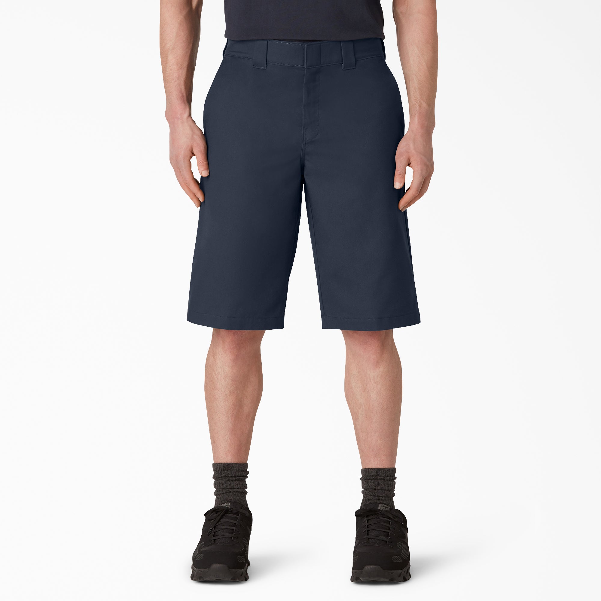 FLEX Cooling Active Waist Regular Fit Shorts. 13