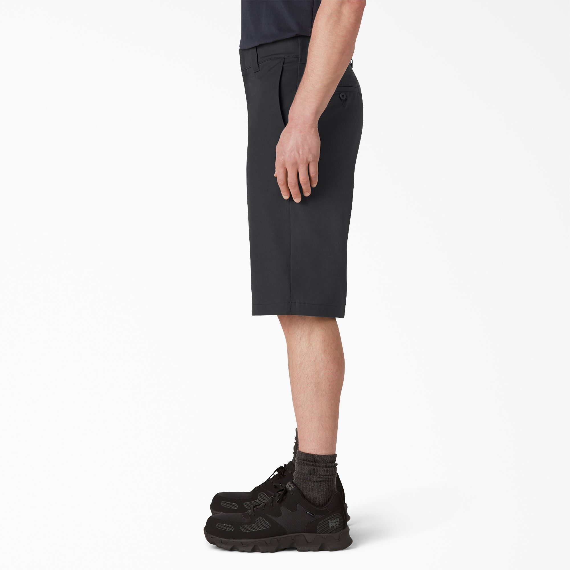 FLEX Cooling Active Waist Regular Fit Shorts. 13 - Image 3