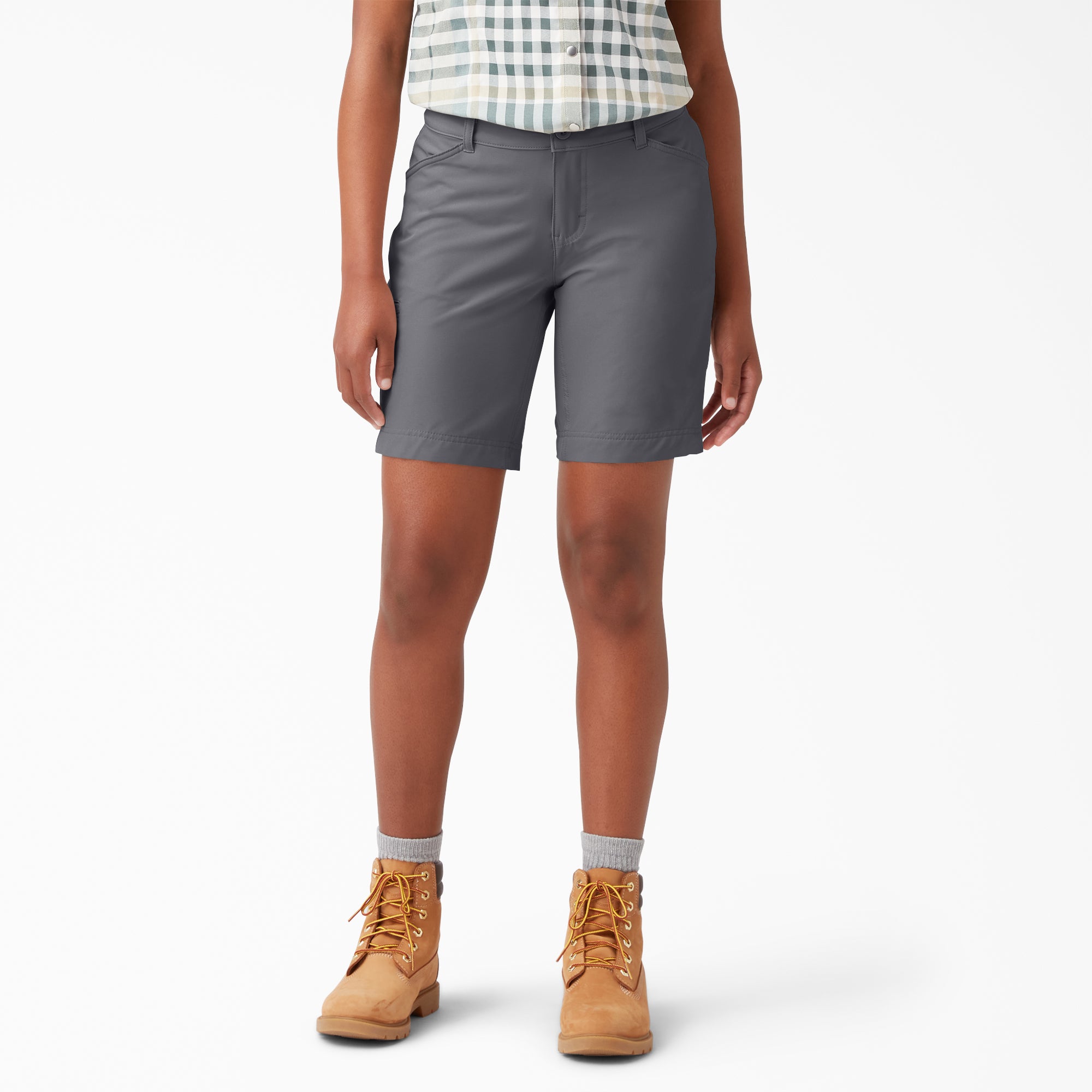 Women's Cooling Relaxed Fit Shorts. 9