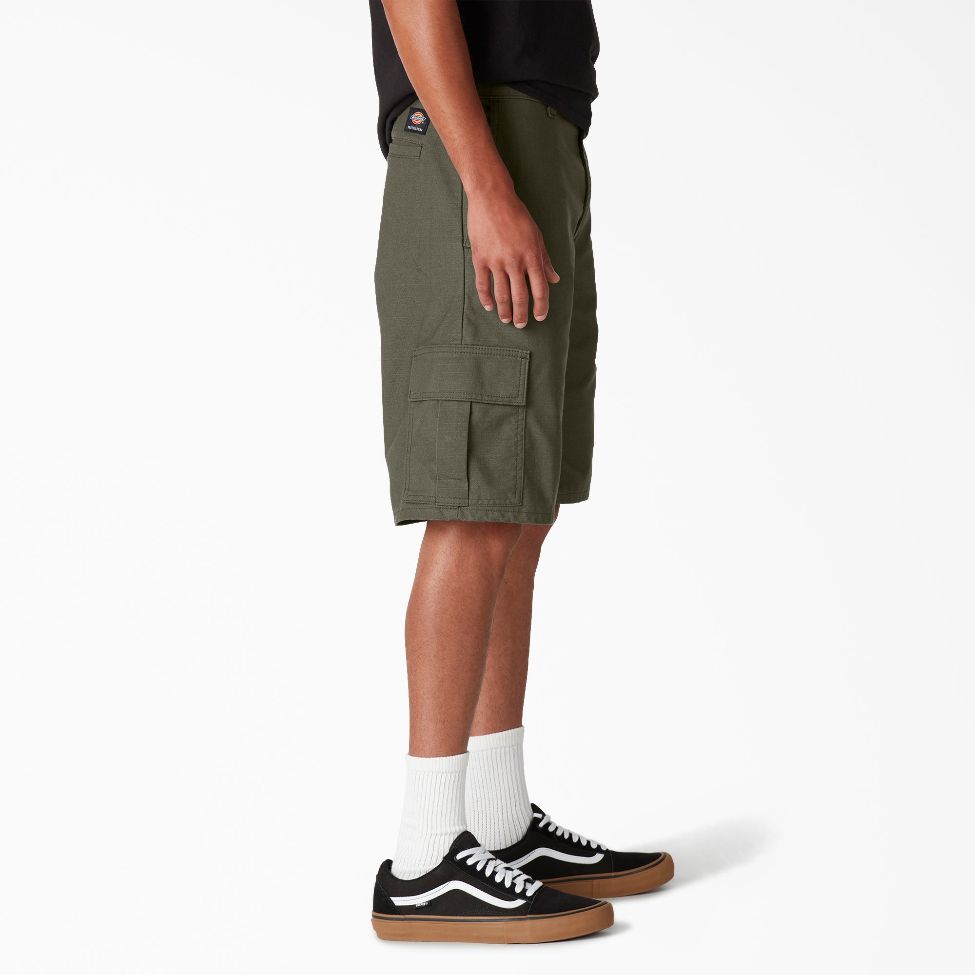 Dickies Skateboarding Regular Fit Cargo Shorts. 11 - Image 3