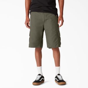 Dickies Skateboarding Regular Fit Cargo Shorts. 11